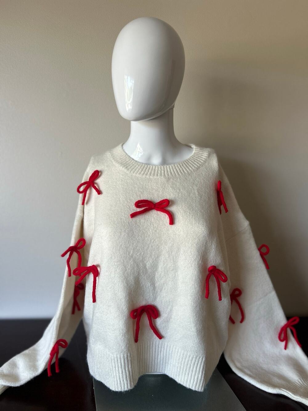 Wishlist NWT Off White Red Bow Coquette Sweater Medium Holiday Knit